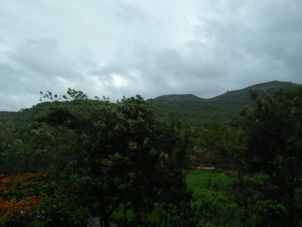 Palette - Spring Hills Resort Pirangut Buitenkant foto